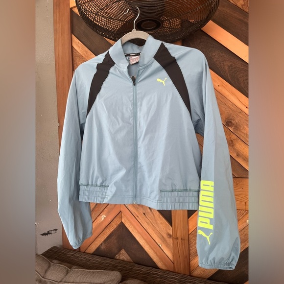 Women’s Puma Fit Crop Zip Jacket Size Small - Picture 3 of 12